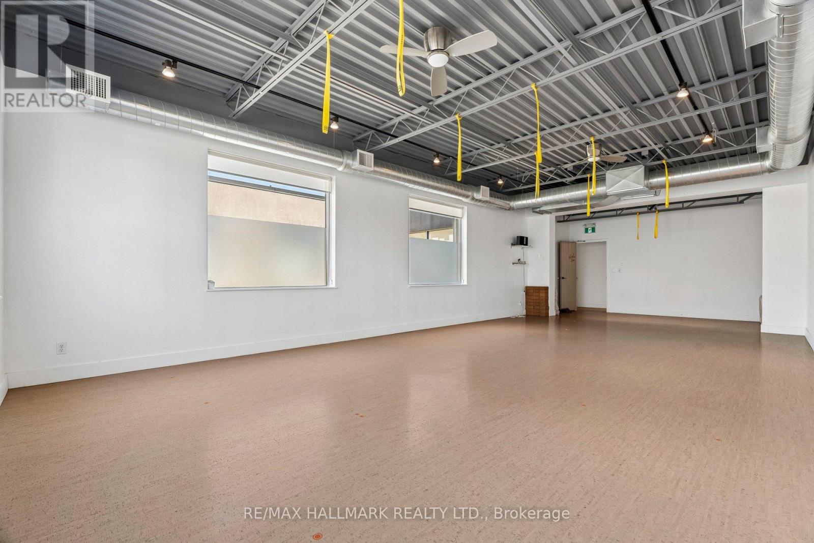 2034 Queen Street E, Toronto, Ontario  M4L 1J4 - Photo 21 - E12971510