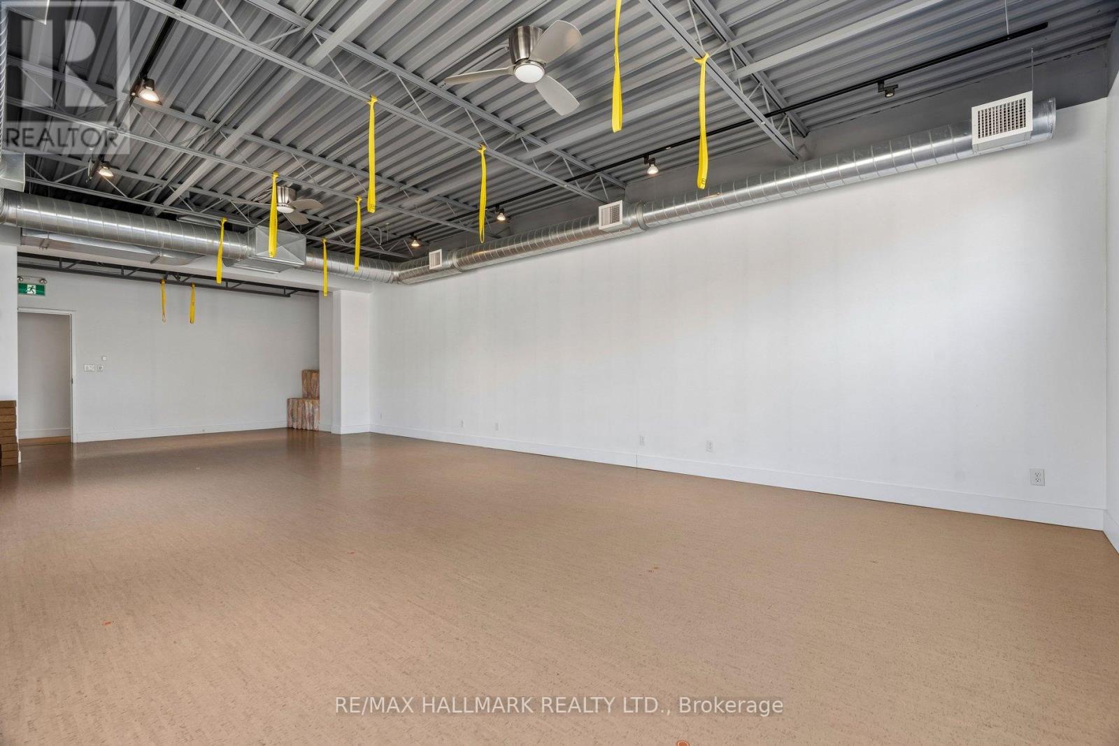 2034 Queen Street E, Toronto, Ontario  M4L 1J4 - Photo 23 - E12971510