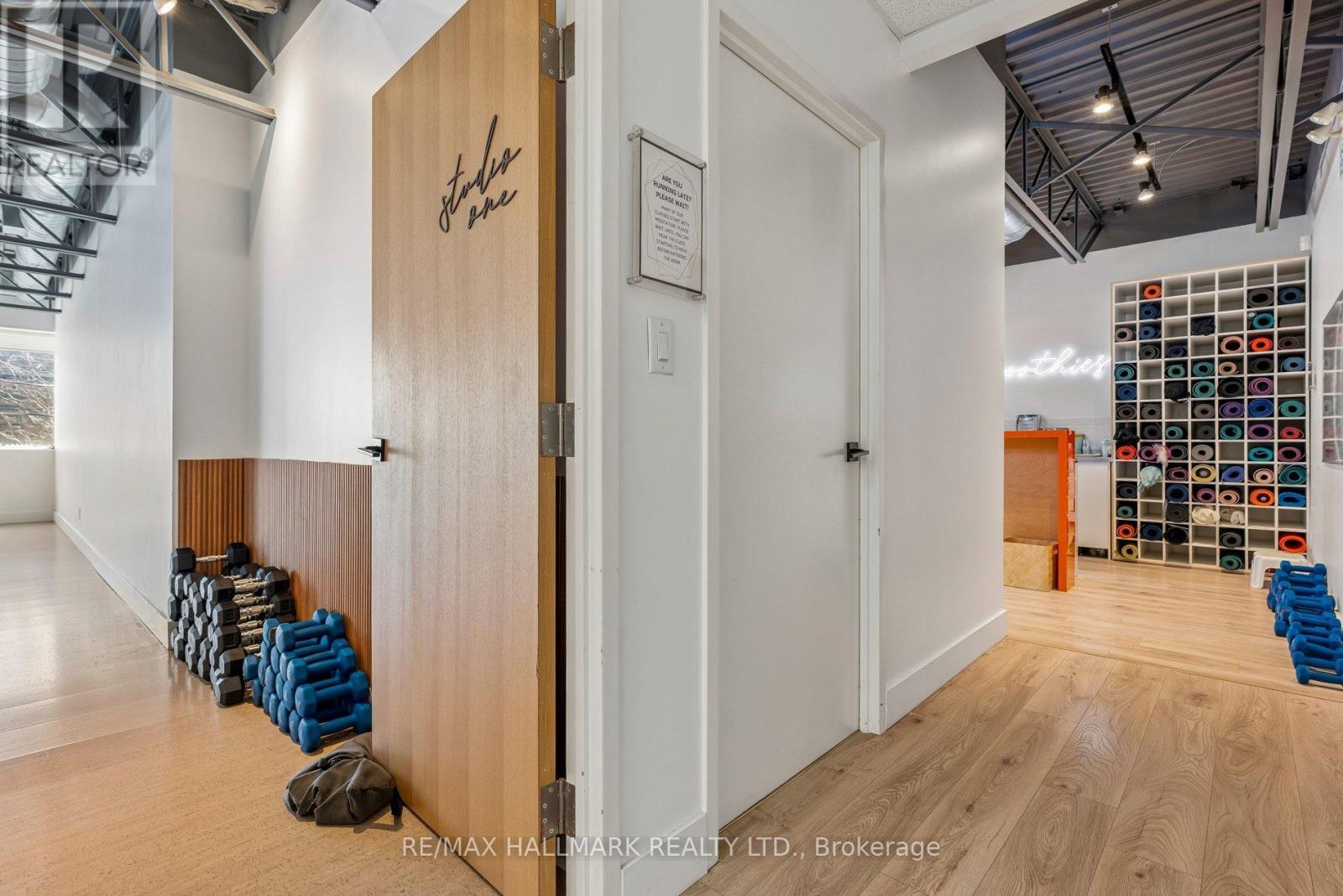 2034 Queen Street E, Toronto, Ontario  M4L 1J4 - Photo 5 - E12971510