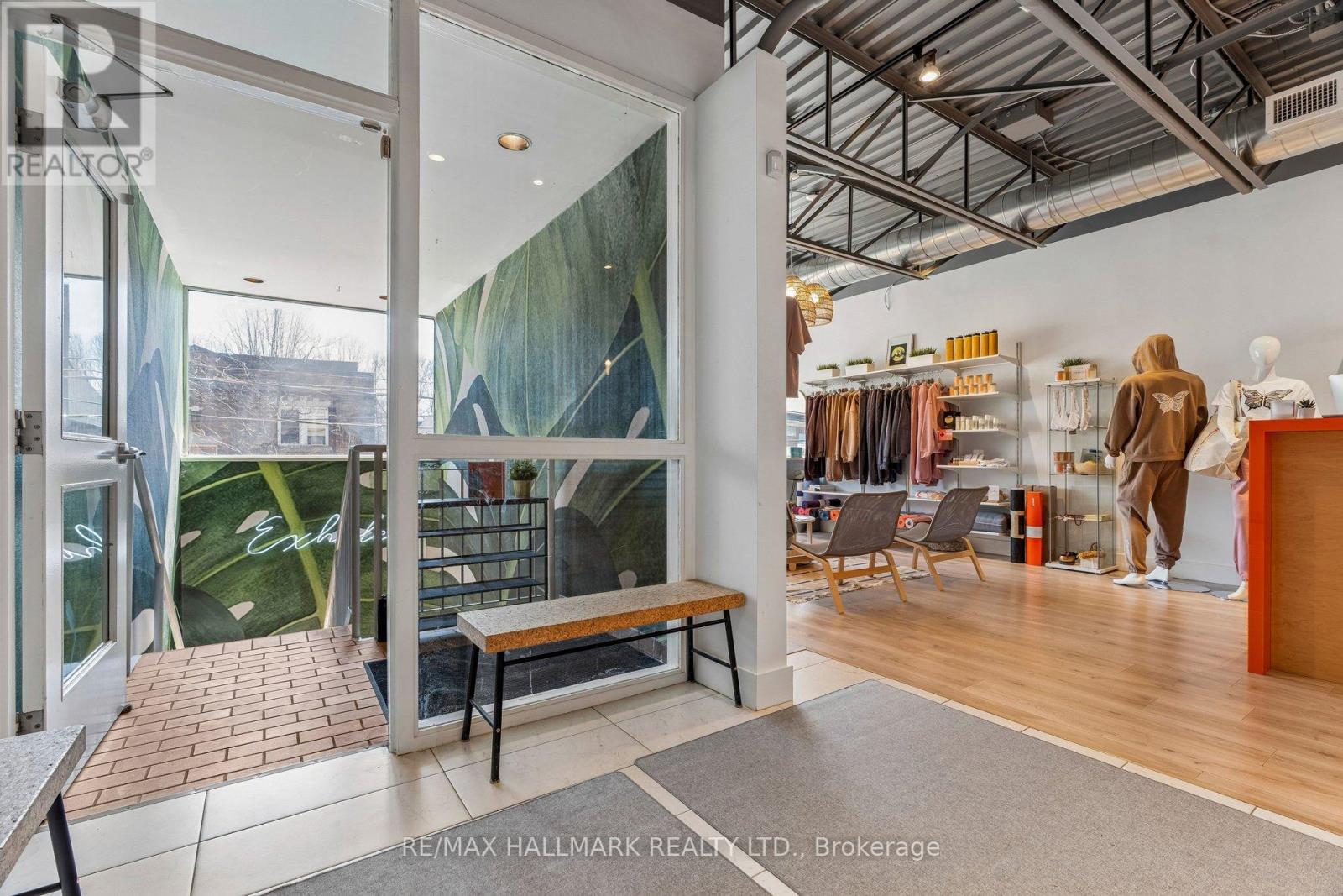 2034 Queen Street E, Toronto, Ontario  M4L 1J4 - Photo 6 - E12971510