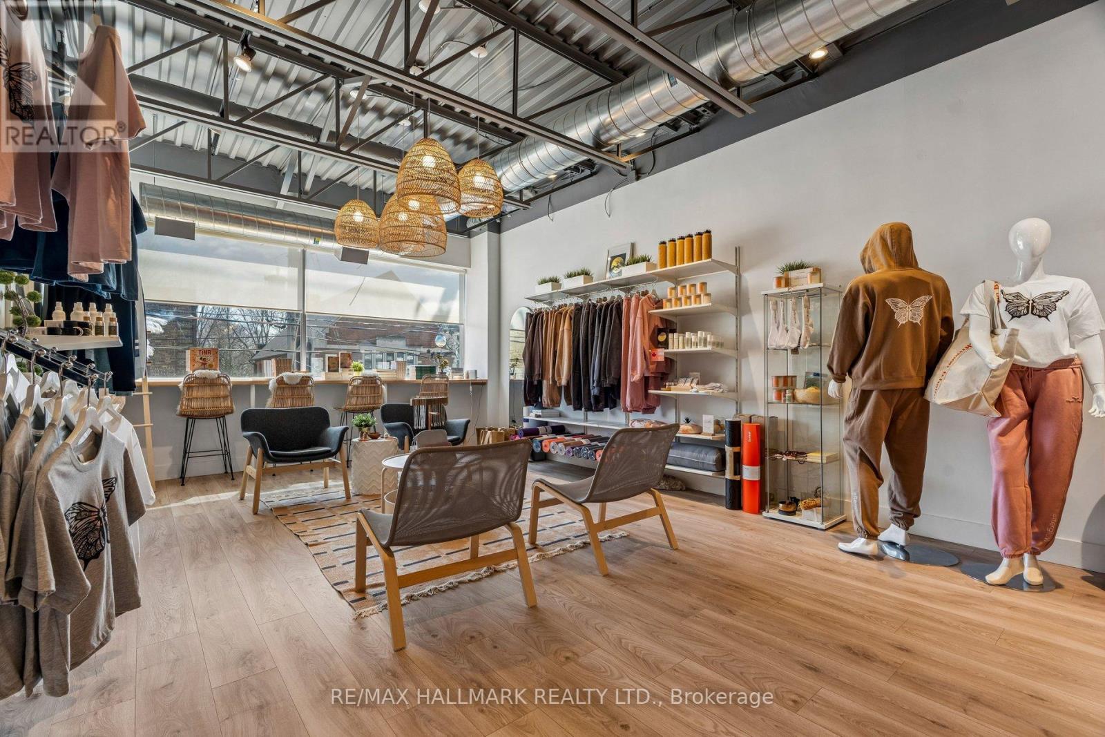 2034 Queen Street E, Toronto, Ontario  M4L 1J4 - Photo 9 - E12971510