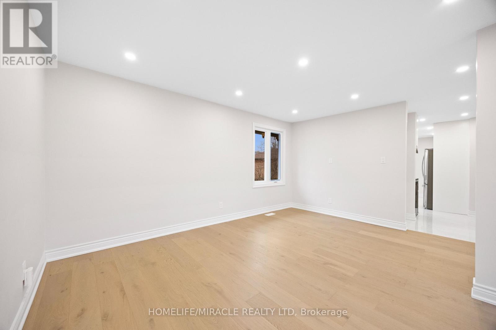 46 Flintwick Drive, Toronto, Ontario  M1P 4G9 - Photo 9 - E12971554