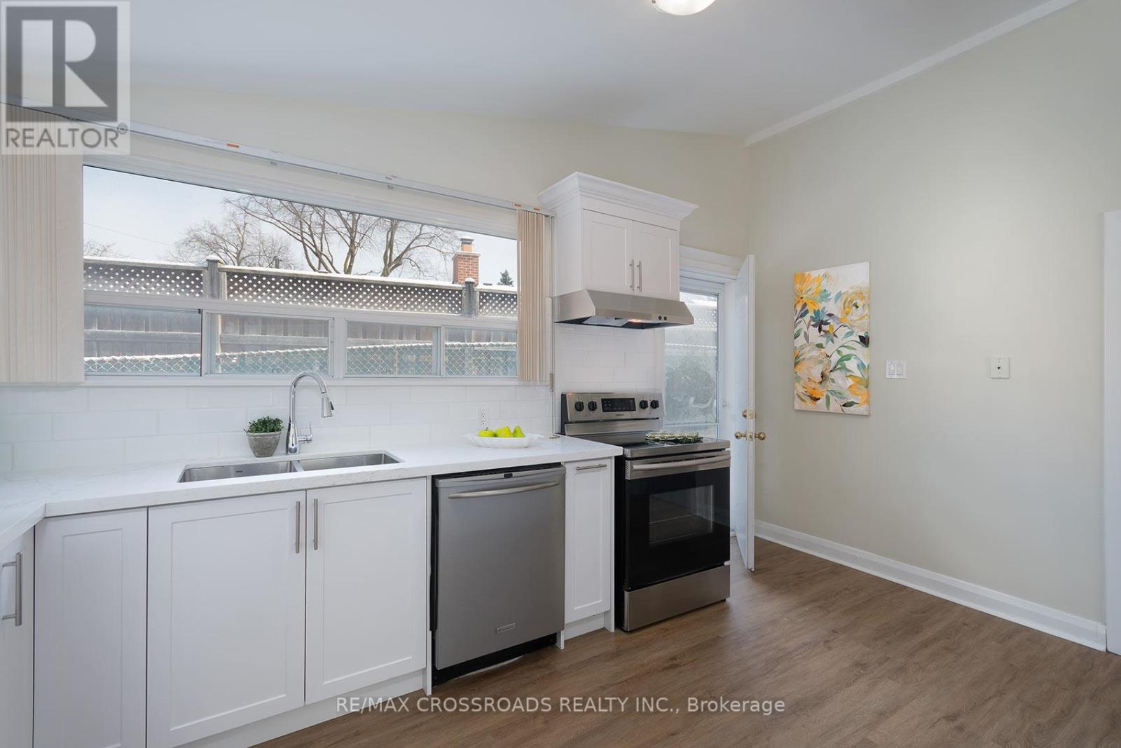 42 Benleigh Drive, Toronto, Ontario  M1H 1J5 - Photo 11 - E12971632