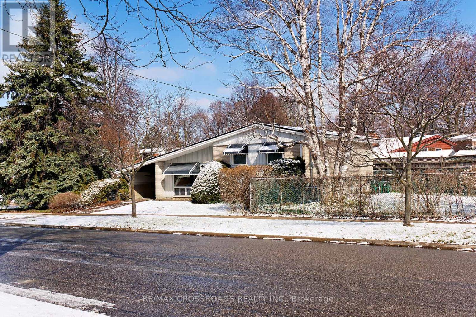 42 Benleigh Drive, Toronto, Ontario  M1H 1J5 - Photo 3 - E12971632