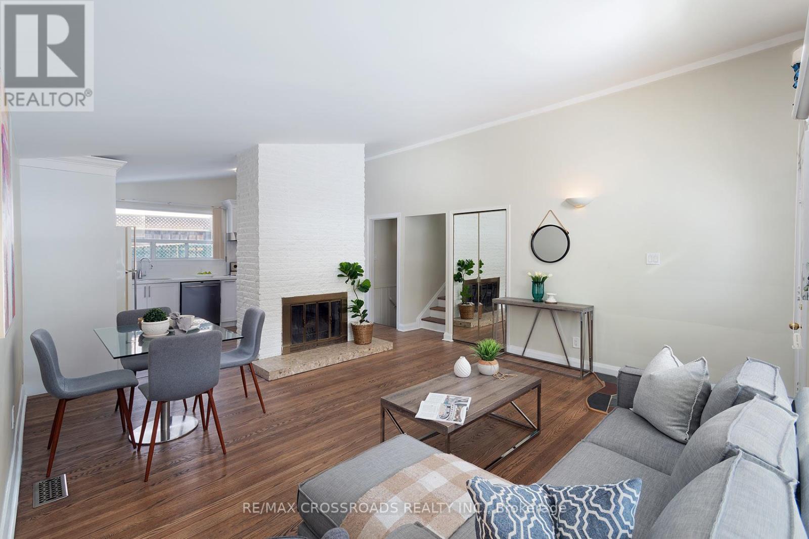 42 Benleigh Drive, Toronto, Ontario  M1H 1J5 - Photo 9 - E12971632