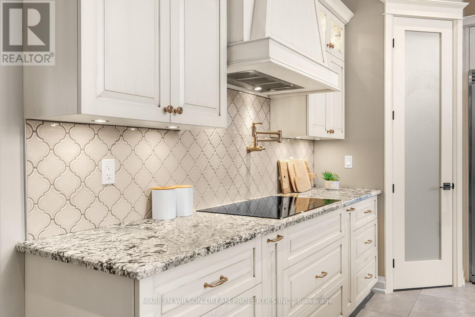 324 Hedley Way, Ottawa, Ontario  K2W 0E4 - Photo 17 - X12948004