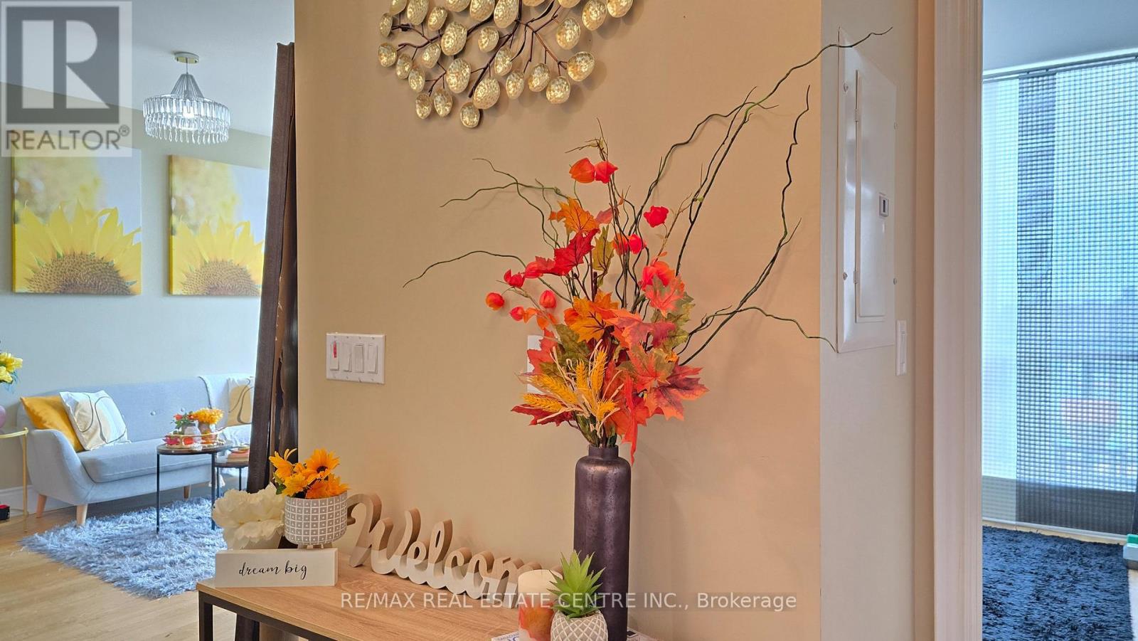 Ph207 - 18 Harding Boulevard, Richmond Hill, Ontario  L4C 0T3 - Photo 2 - N12971442