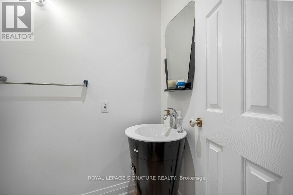 1 Park Brook Place, Markham, Ontario  L3T 2J9 - Photo 18 - N12971486