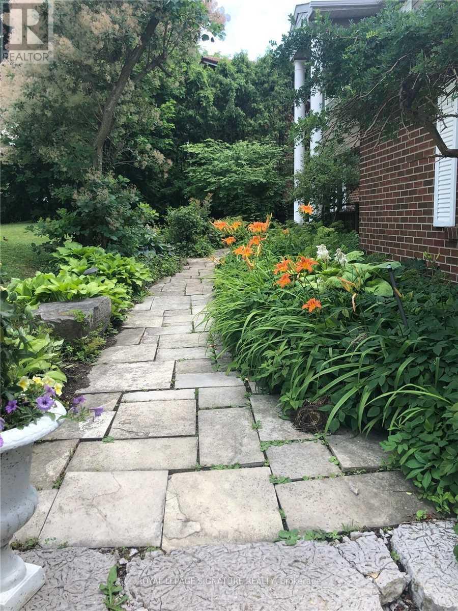 1 Park Brook Place, Markham, Ontario  L3T 2J9 - Photo 35 - N12971486