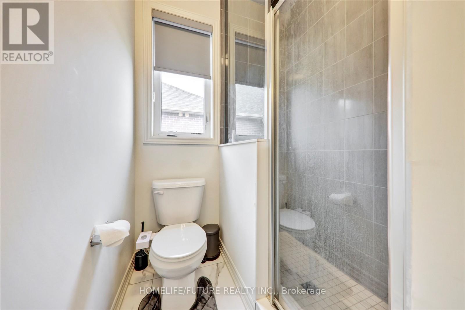 4 Emerald Grove, Adjala-Tosorontio (Colgan), Ontario  L0G 1W0 - Photo 33 - N12971518