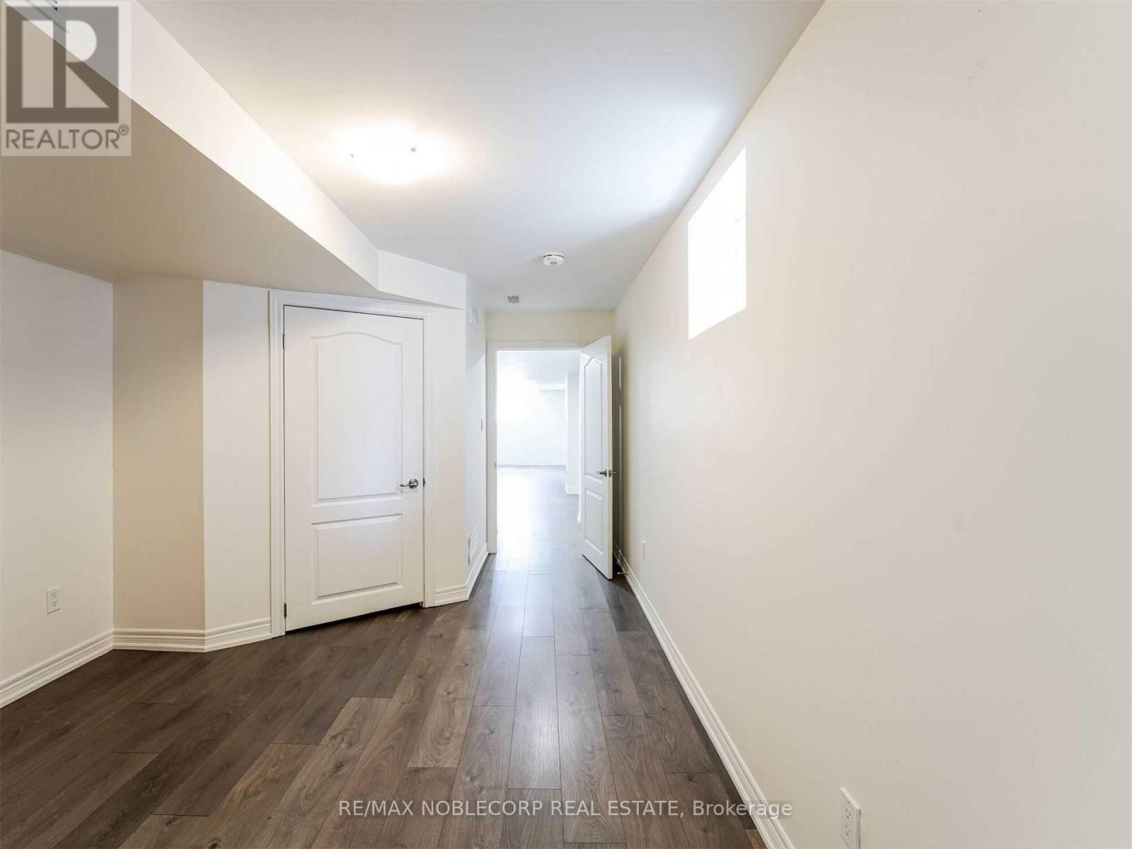 71 Pierre Berton Boulevard, Vaughan, Ontario  L4H 3N5 - Photo 28 - N12971522