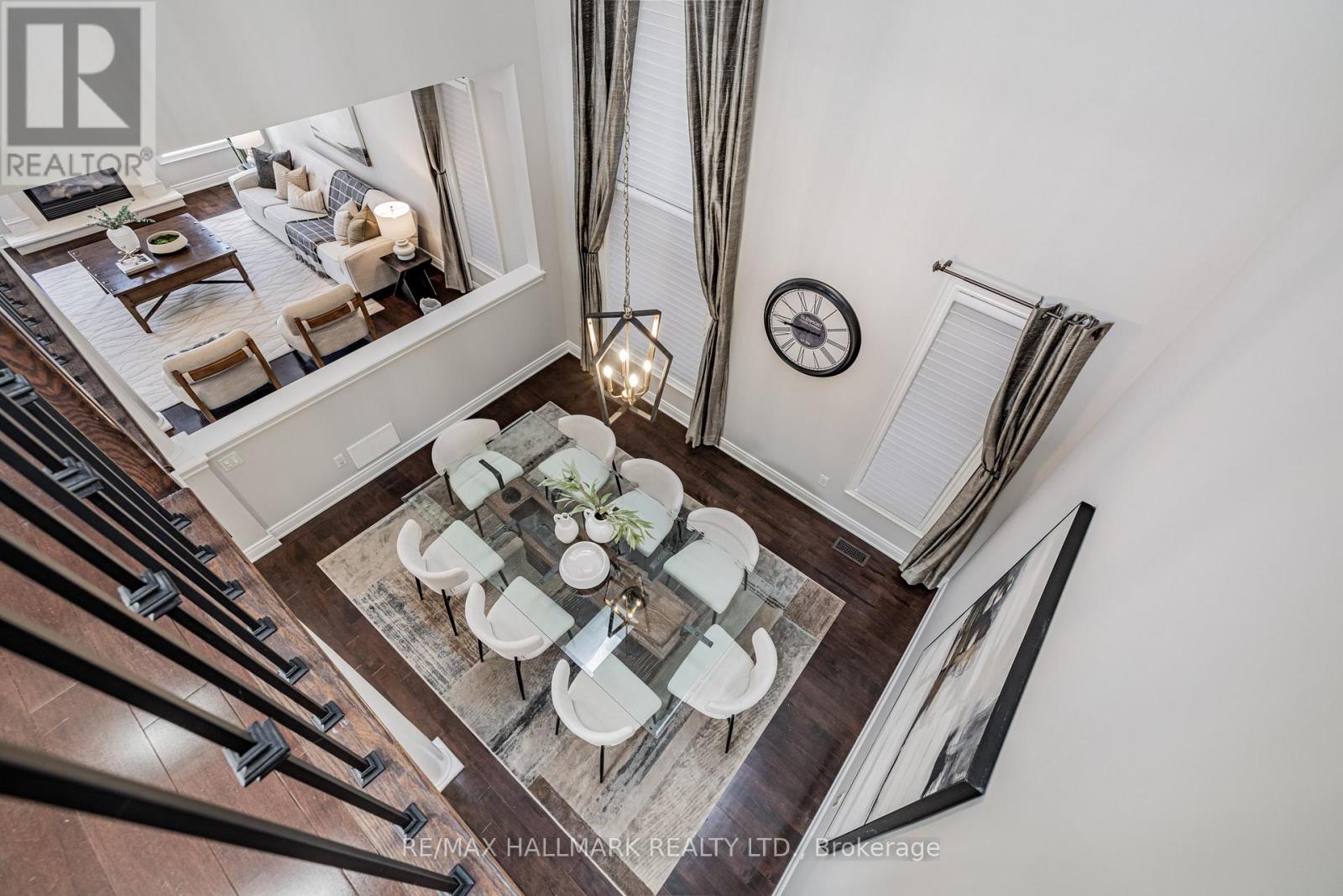 48 Stonecliffe Crescent, Aurora, Ontario  L4G 7Z6 - Photo 4 - N12971530