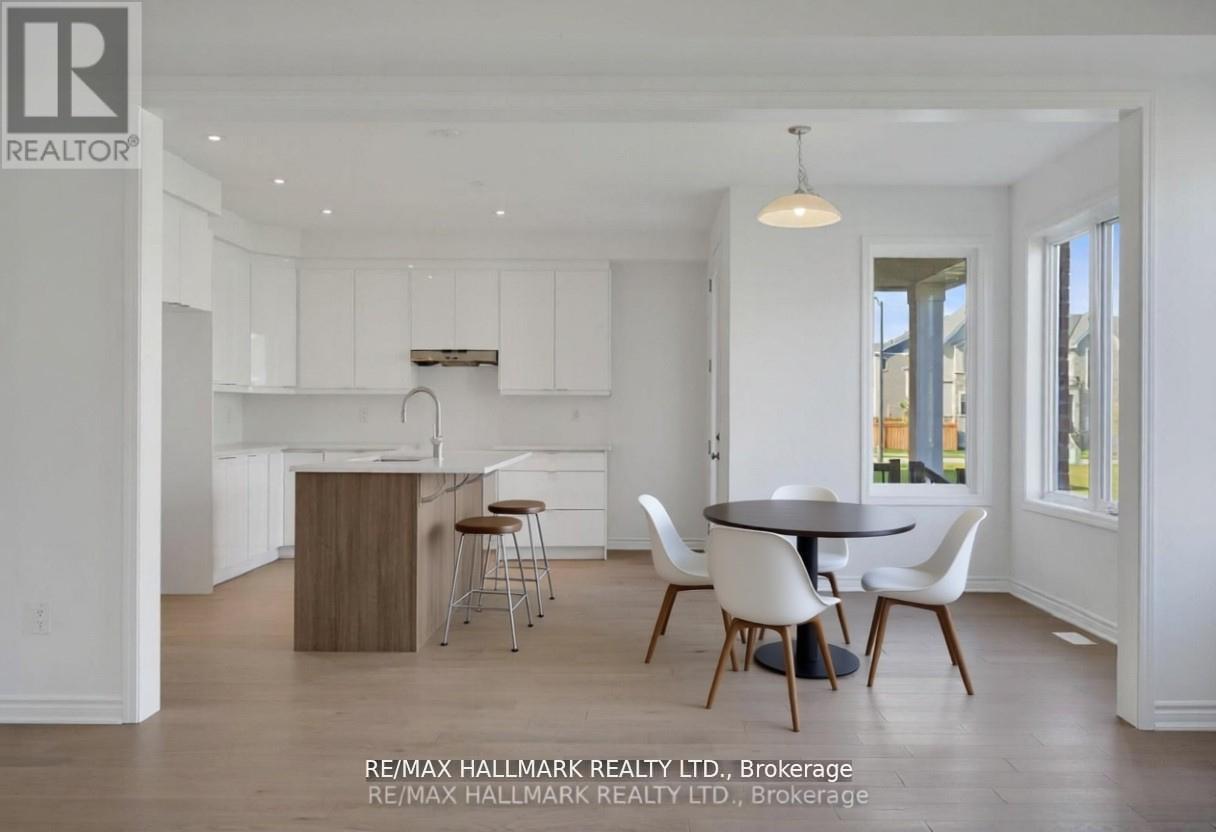 626 Newlove Street, Innisfil, Ontario  L9S 0R9 - Photo 10 - N12971558