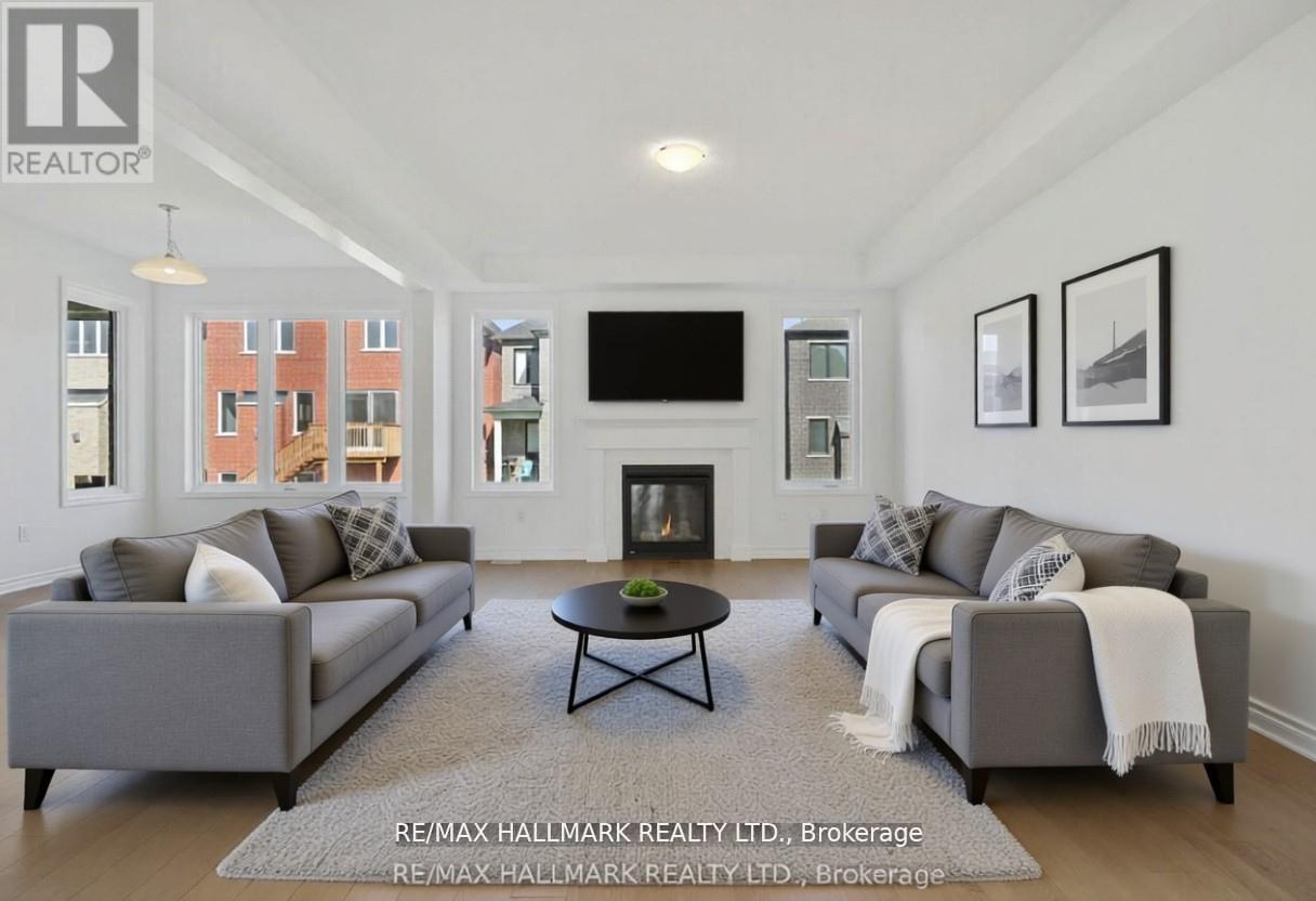 626 Newlove Street, Innisfil, Ontario  L9S 0R9 - Photo 9 - N12971558