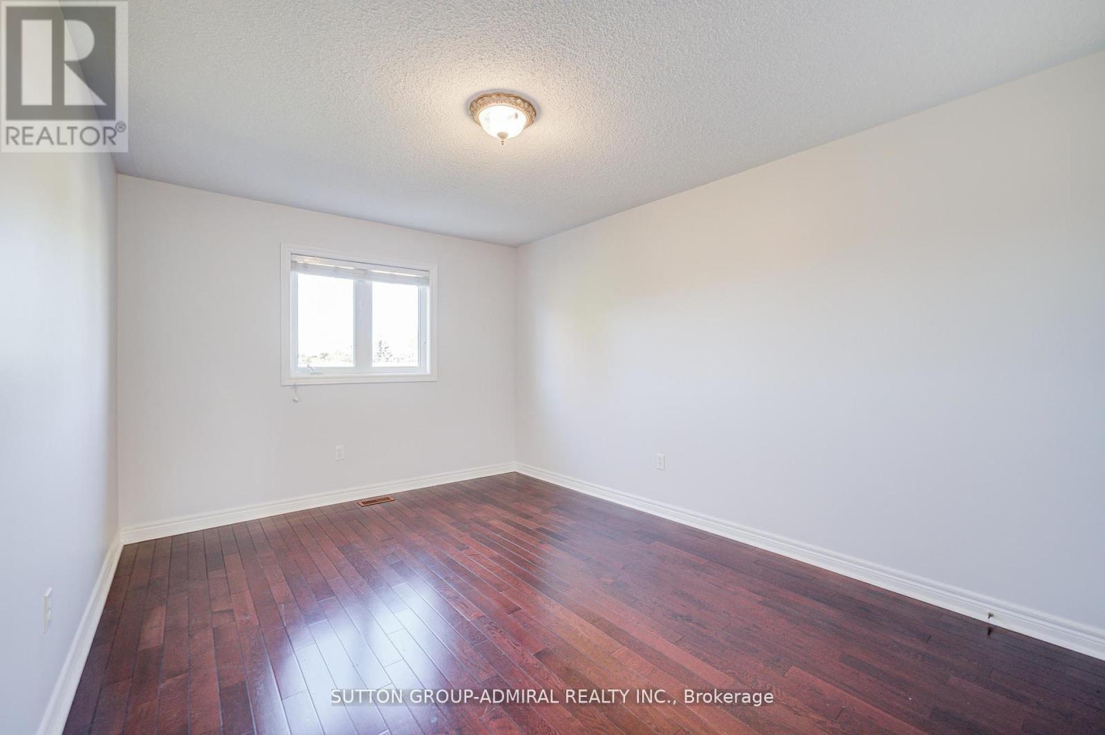 6 Lorridge Street, Richmond Hill, Ontario  L4E 4E6 - Photo 30 - N12971608