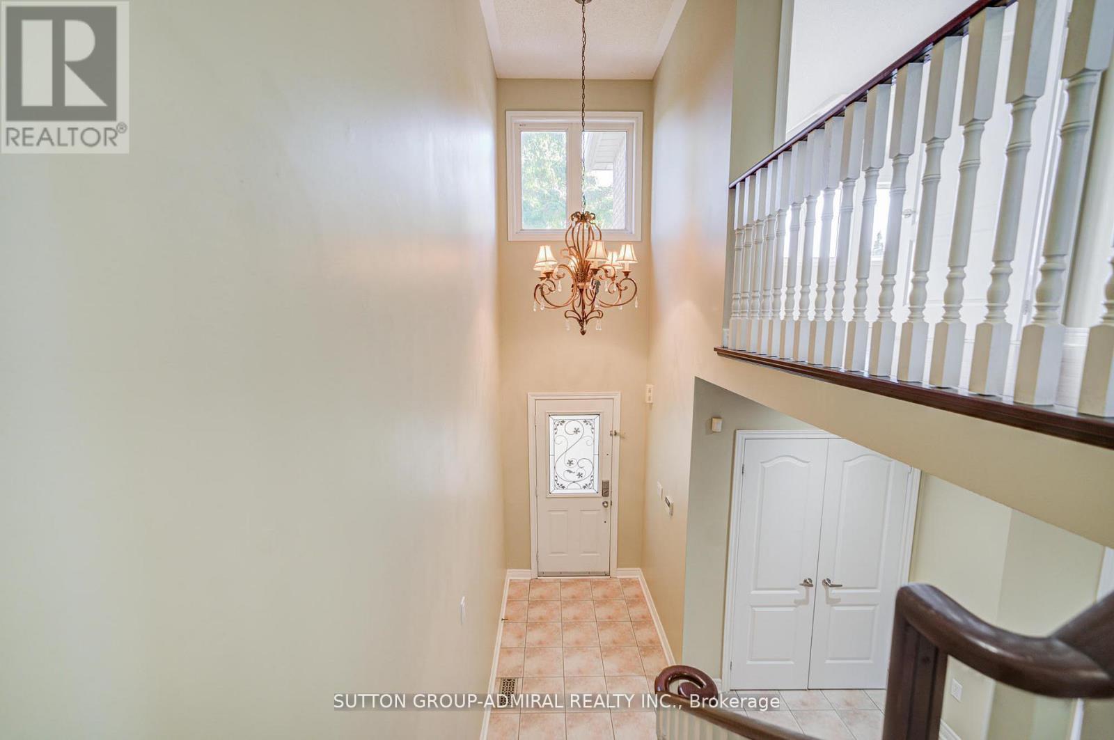 6 Lorridge Street, Richmond Hill, Ontario  L4E 4E6 - Photo 39 - N12971608