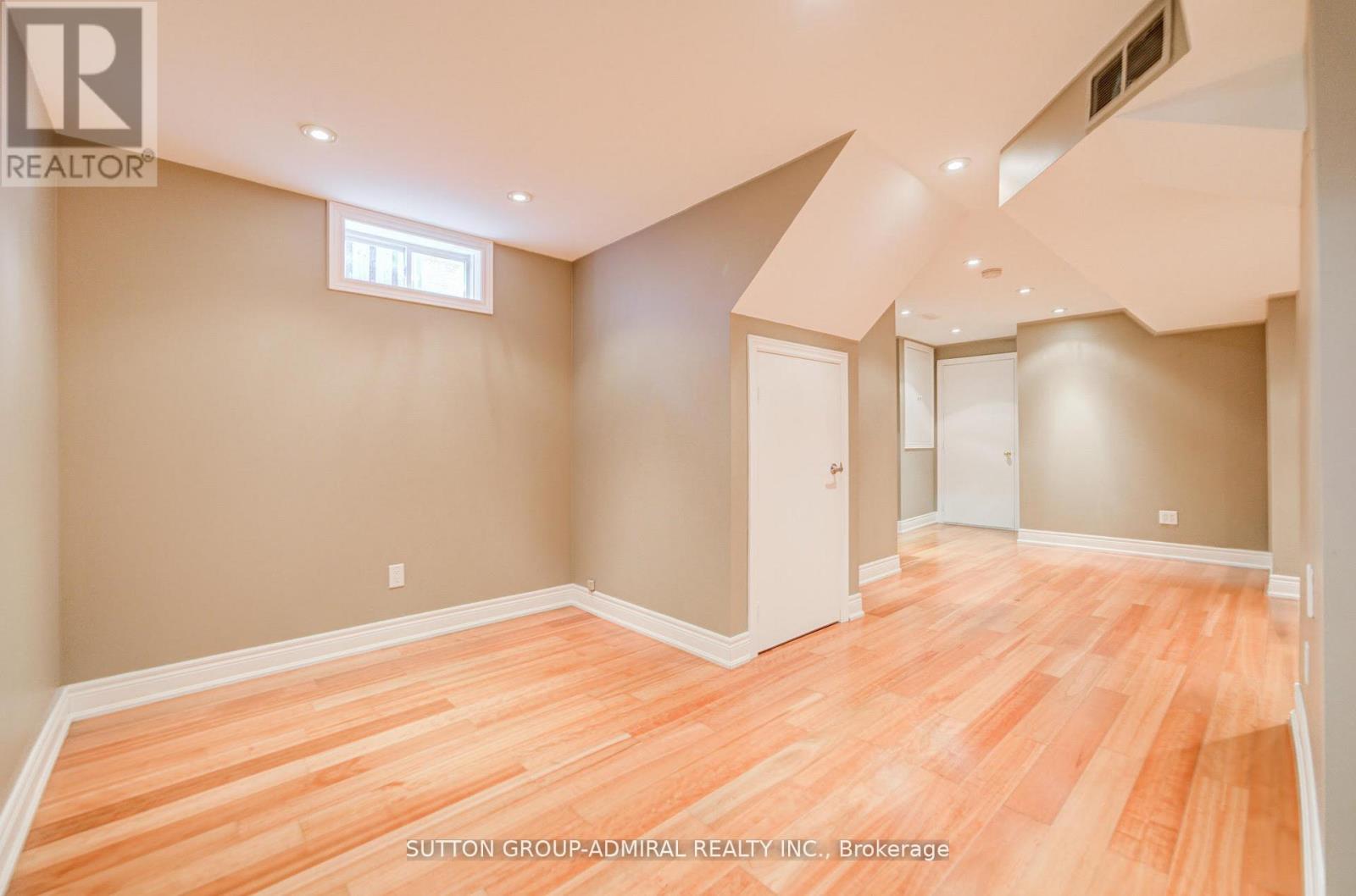 6 Lorridge Street, Richmond Hill, Ontario  L4E 4E6 - Photo 42 - N12971608