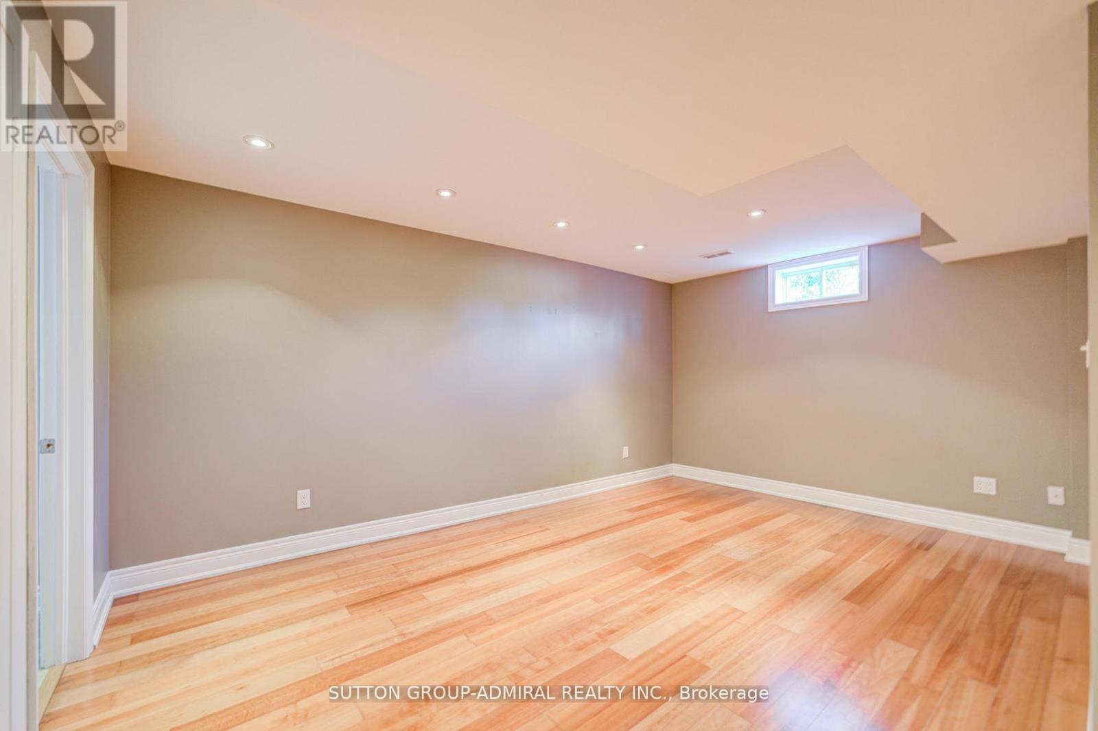 6 Lorridge Street, Richmond Hill, Ontario  L4E 4E6 - Photo 44 - N12971608