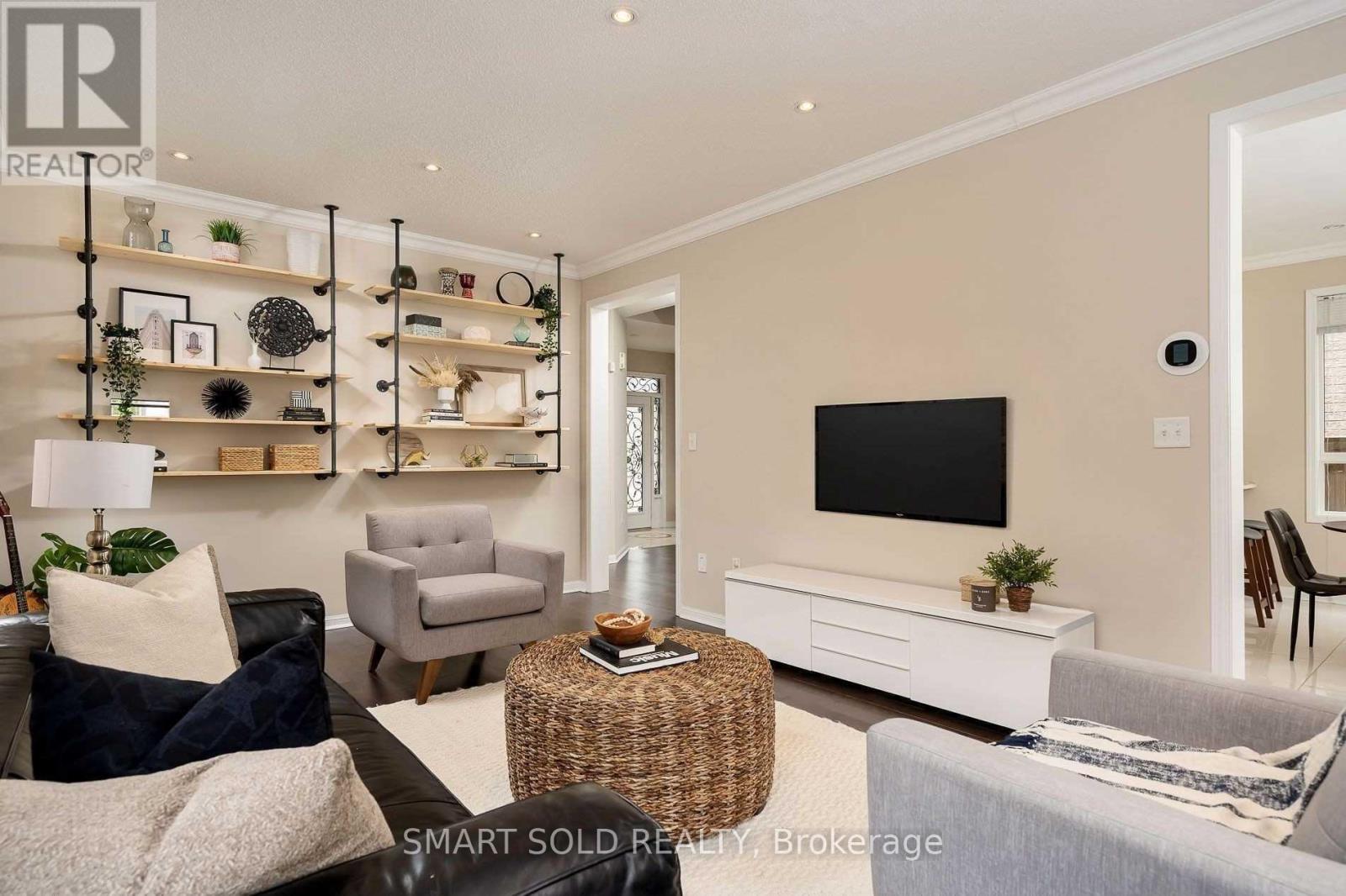 99 Aloe Avenue, Richmond Hill, Ontario  L4E 4N2 - Photo 10 - N12971638