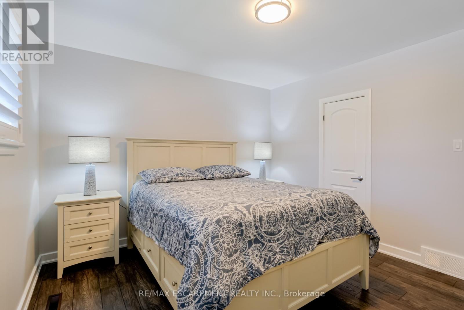 5 Albert Street E, New Tecumseth, Ontario  L9R 1J4 - Photo 17 - N12971666