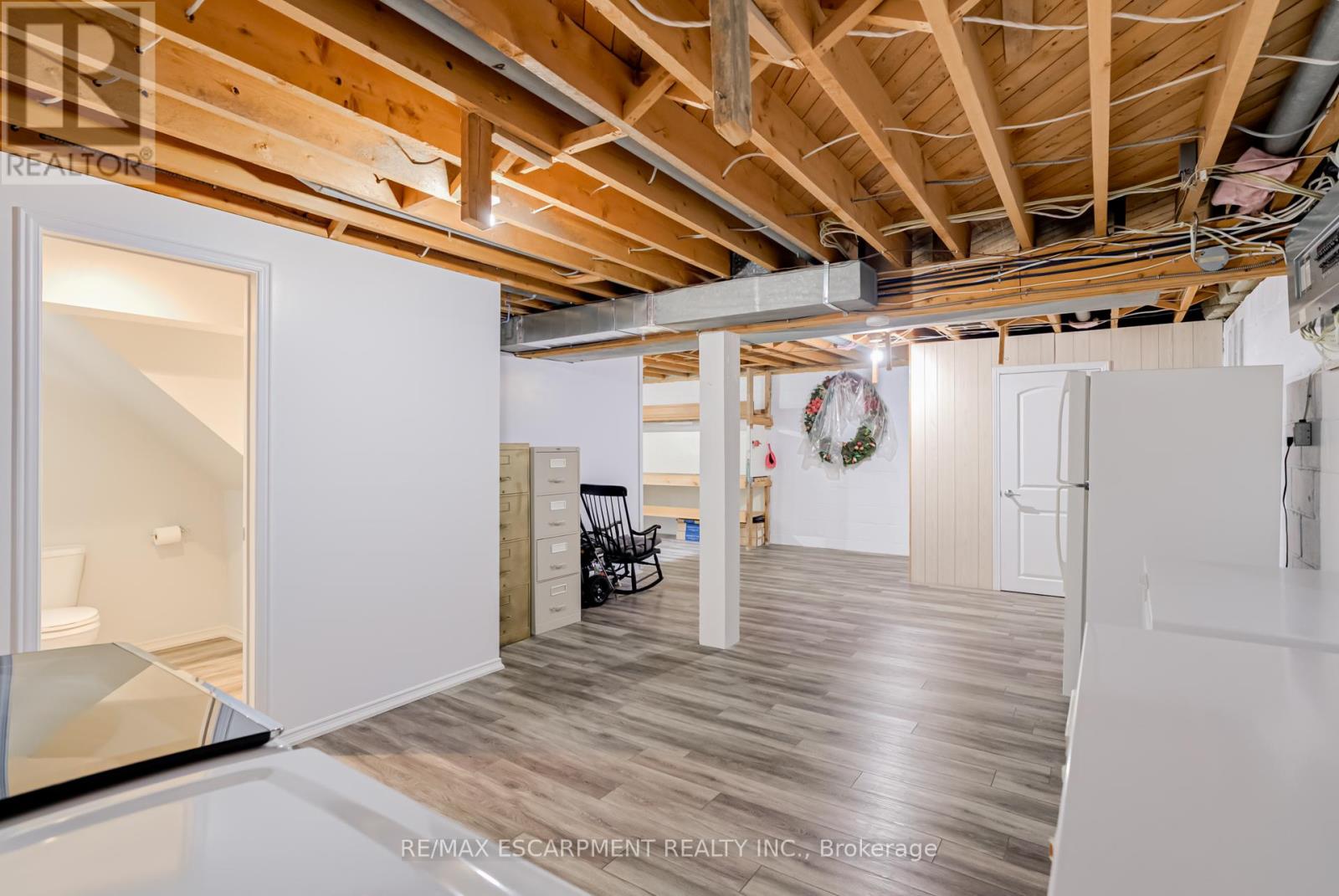 5 Albert Street E, New Tecumseth, Ontario  L9R 1J4 - Photo 31 - N12971666