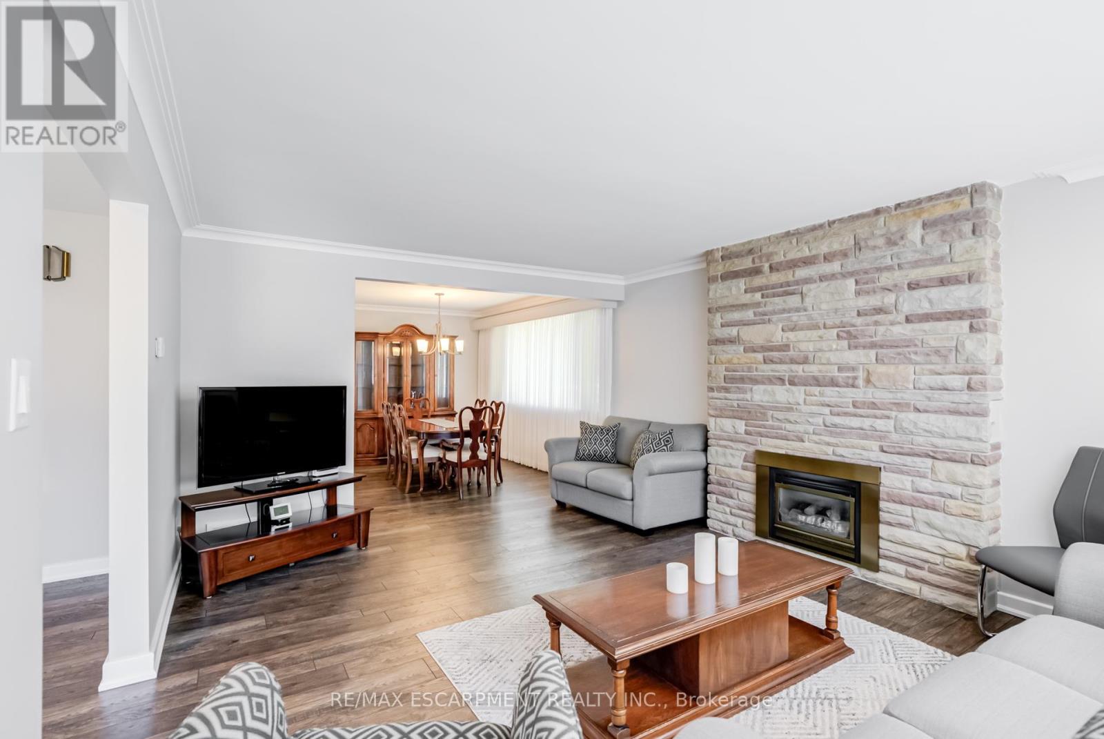 5 Albert Street E, New Tecumseth, Ontario  L9R 1J4 - Photo 8 - N12971666