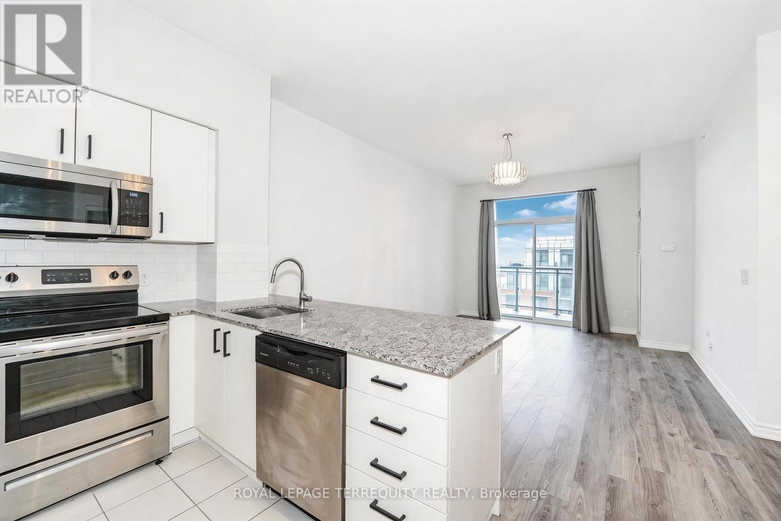 728 - 11611 Yonge Street, Richmond Hill, Ontario  L4E 1G2 - Photo 18 - N12971752