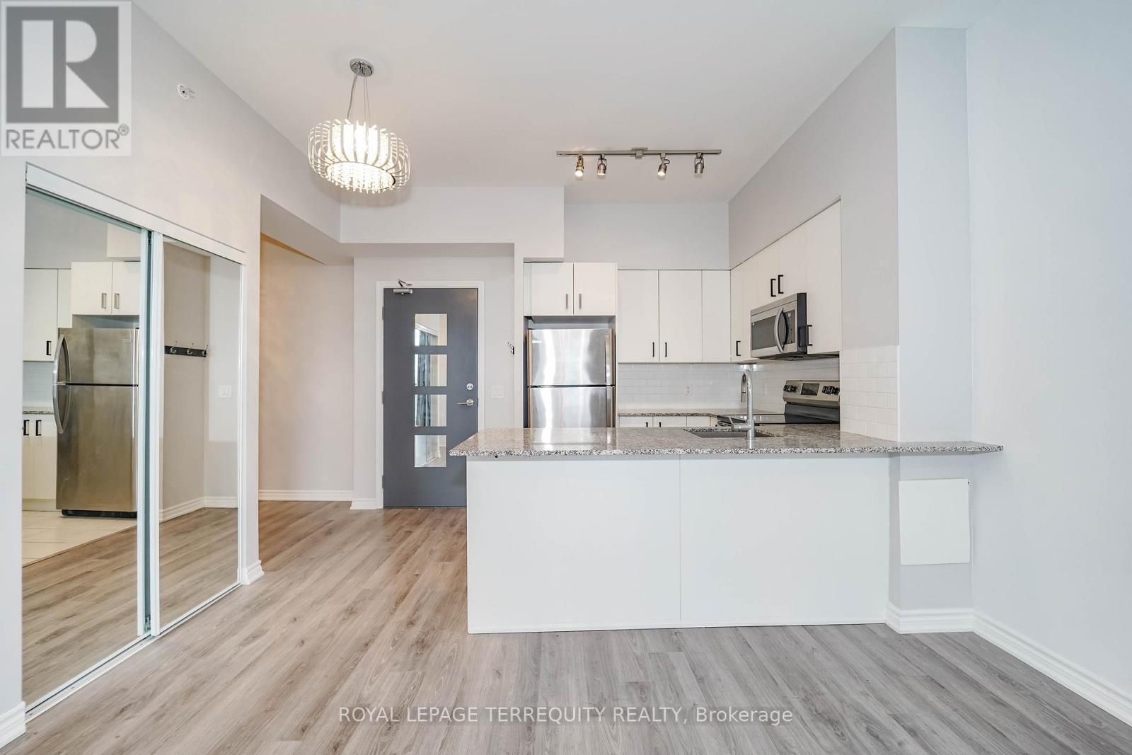 728 - 11611 Yonge Street, Richmond Hill, Ontario  L4E 1G2 - Photo 23 - N12971752