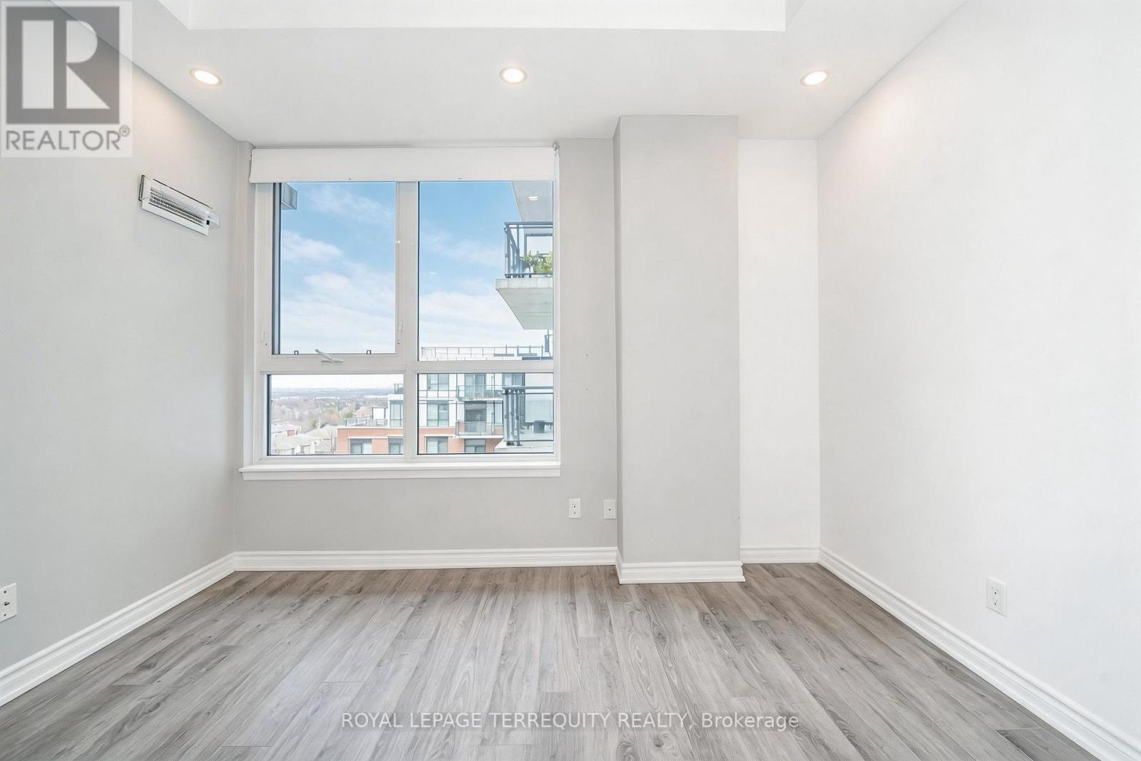 728 - 11611 Yonge Street, Richmond Hill, Ontario  L4E 1G2 - Photo 25 - N12971752