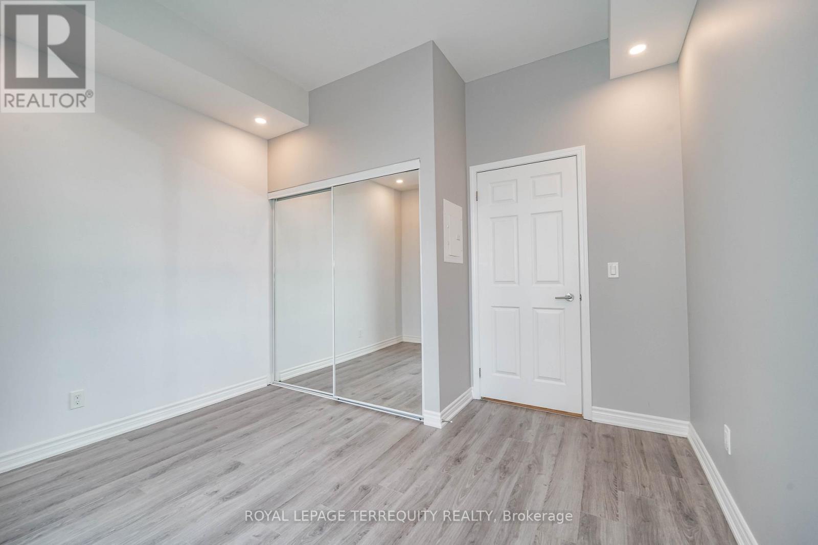 728 - 11611 Yonge Street, Richmond Hill, Ontario  L4E 1G2 - Photo 26 - N12971752