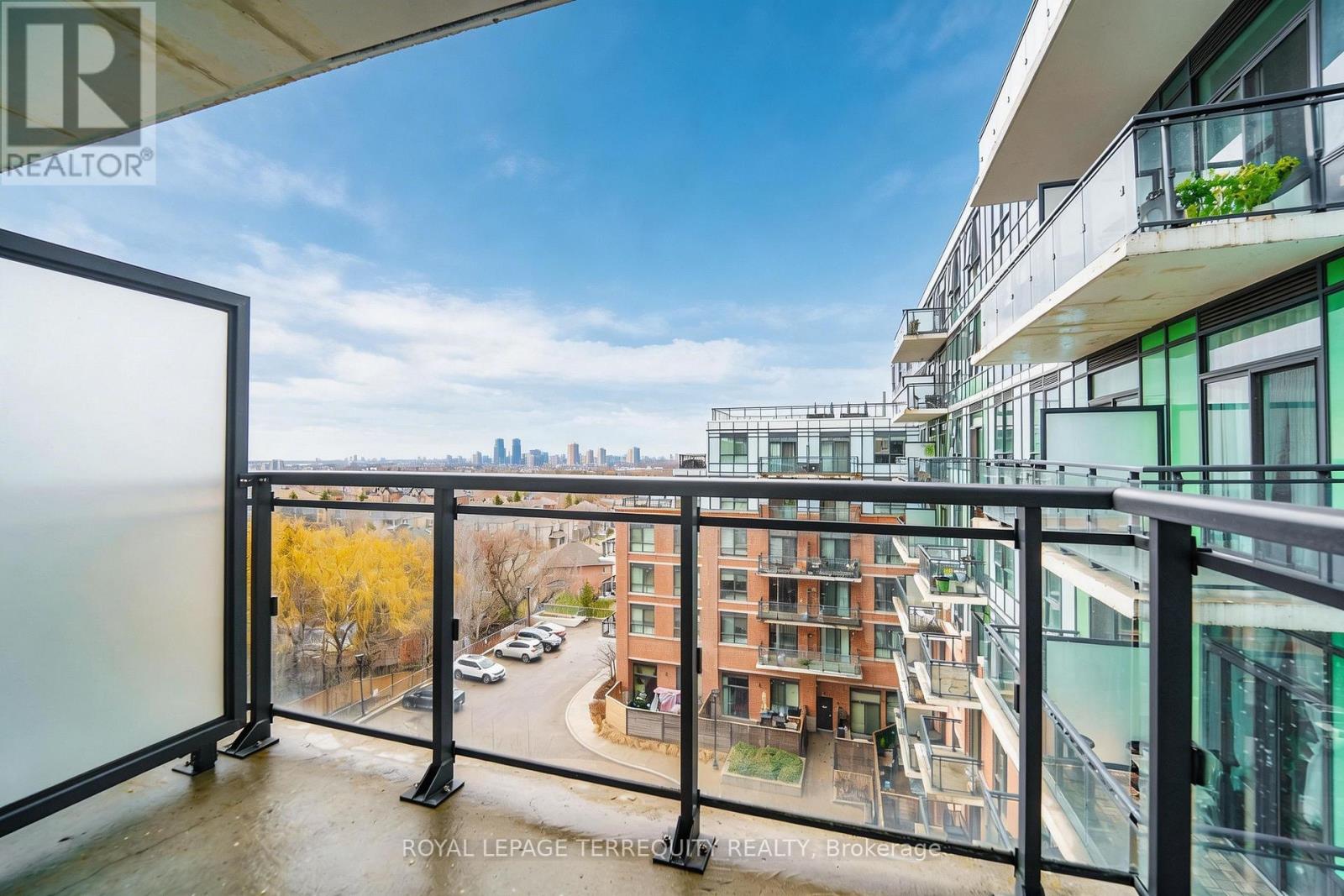 728 - 11611 Yonge Street, Richmond Hill, Ontario  L4E 1G2 - Photo 28 - N12971752