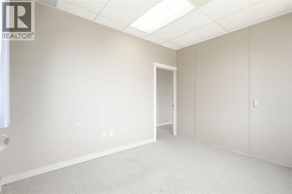 251 Campbell Street Unit# 5, Sarnia, Ontario  N7T 2H2 - Photo 6 - 26007484