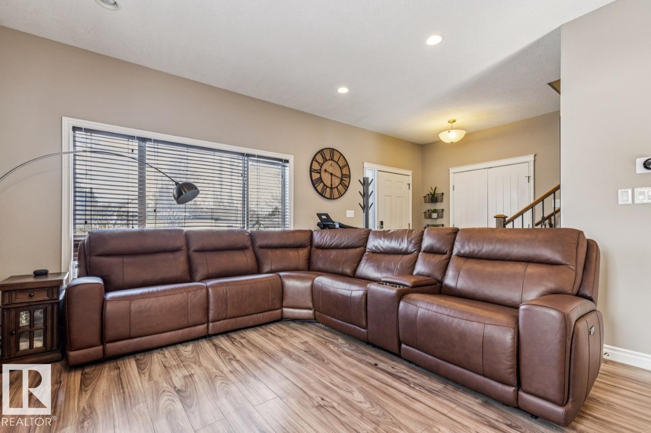 12513 120 Av Nw, Edmonton, Alberta  T5L 2P8 - Photo 4 - E4479769