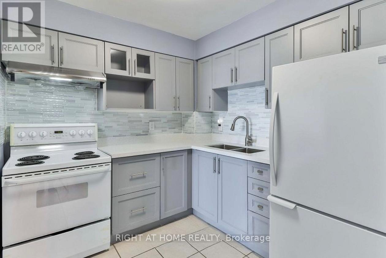 1005 - 15 Sewells Road, Toronto, Ontario  M1B 3J7 - Photo 5 - E12970976