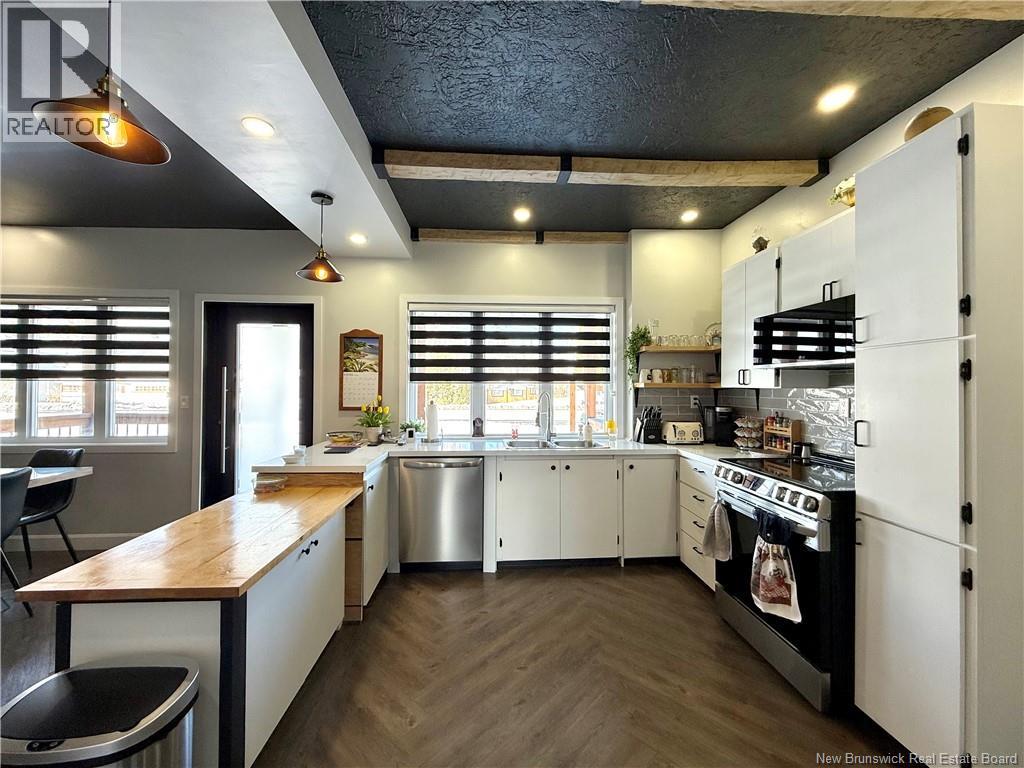 2116 Commerciale Street, Saint-François-De-Madawaska, New Brunswick  E7A 1B4 - Photo 4 - NB136725