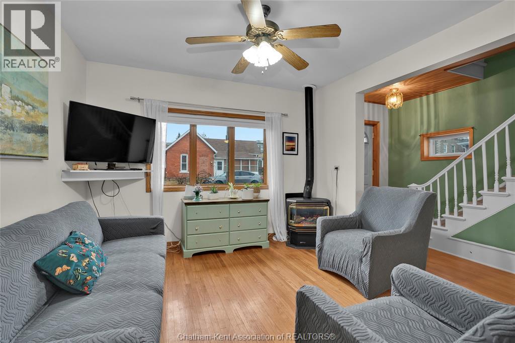 36 Ingram Street, Chatham, Ontario  N7L 3N5 - Photo 5 - 26007478