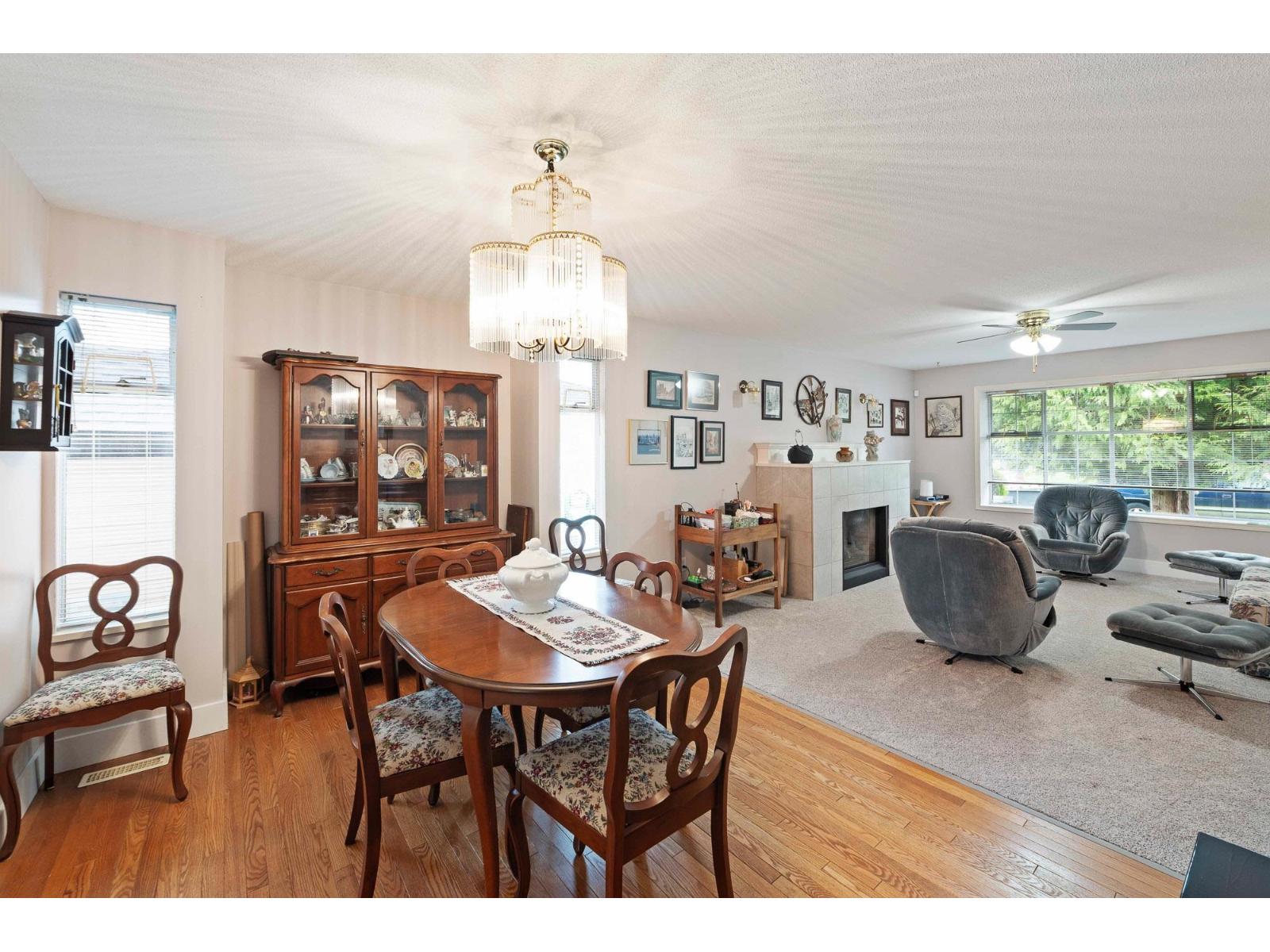 18186 Claytonwood Crescent, Surrey, British Columbia V3S 8G8 - Photo 10 - R3107092