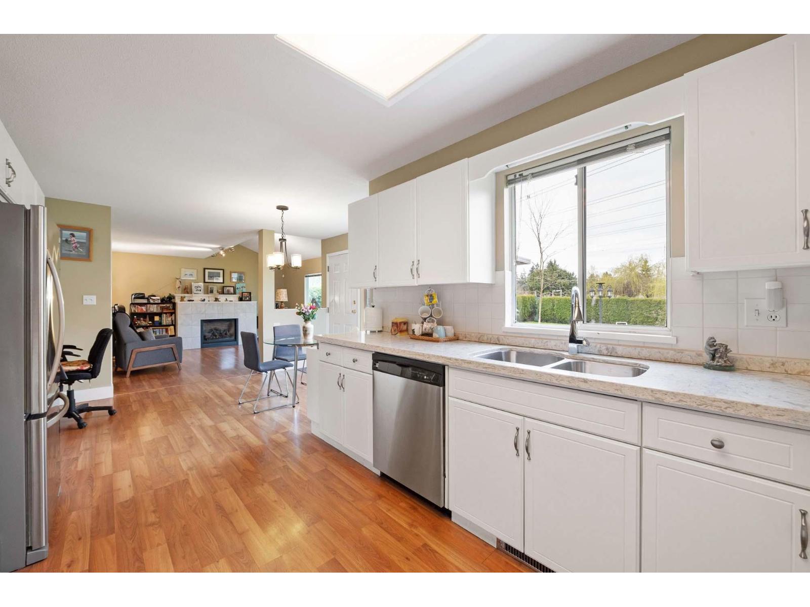 18186 Claytonwood Crescent, Surrey, British Columbia V3S 8G8 - Photo 14 - R3107092