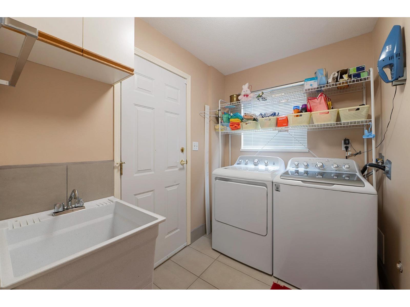 18186 Claytonwood Crescent, Surrey, British Columbia V3S 8G8 - Photo 22 - R3107092