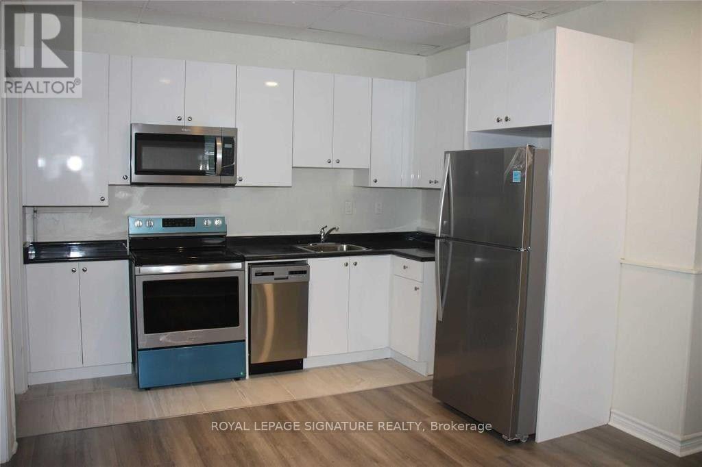 4 - 496 Horner Avenue, Toronto, Ontario  M8W 2B8 - Photo 2 - W12966804