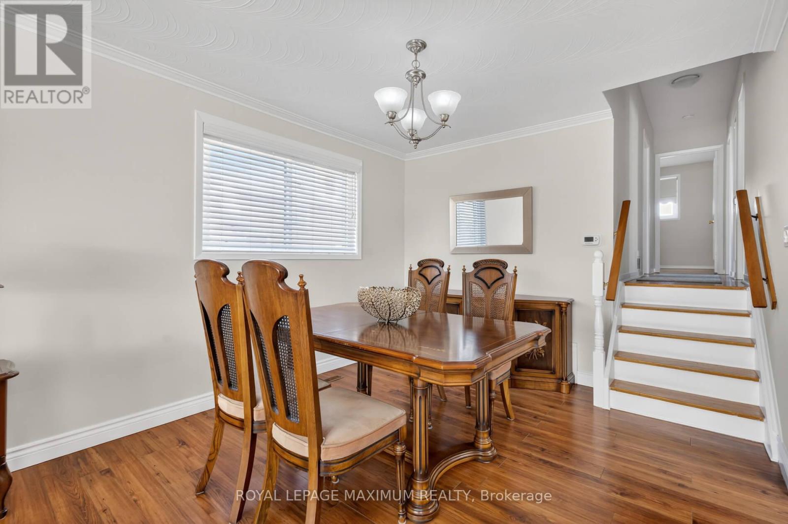 94 Goldsboro Road, Toronto, Ontario  M9L 1A8 - Photo 9 - W12971428