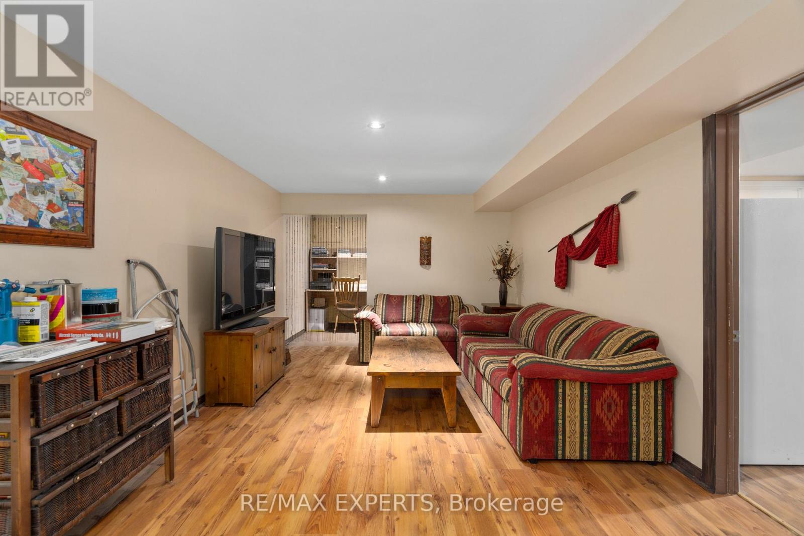 28 Hilltop Drive, Caledon, Ontario  L7C 1H6 - Photo 25 - W12971440