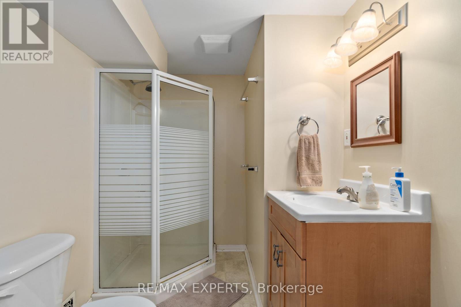 28 Hilltop Drive, Caledon, Ontario  L7C 1H6 - Photo 30 - W12971440