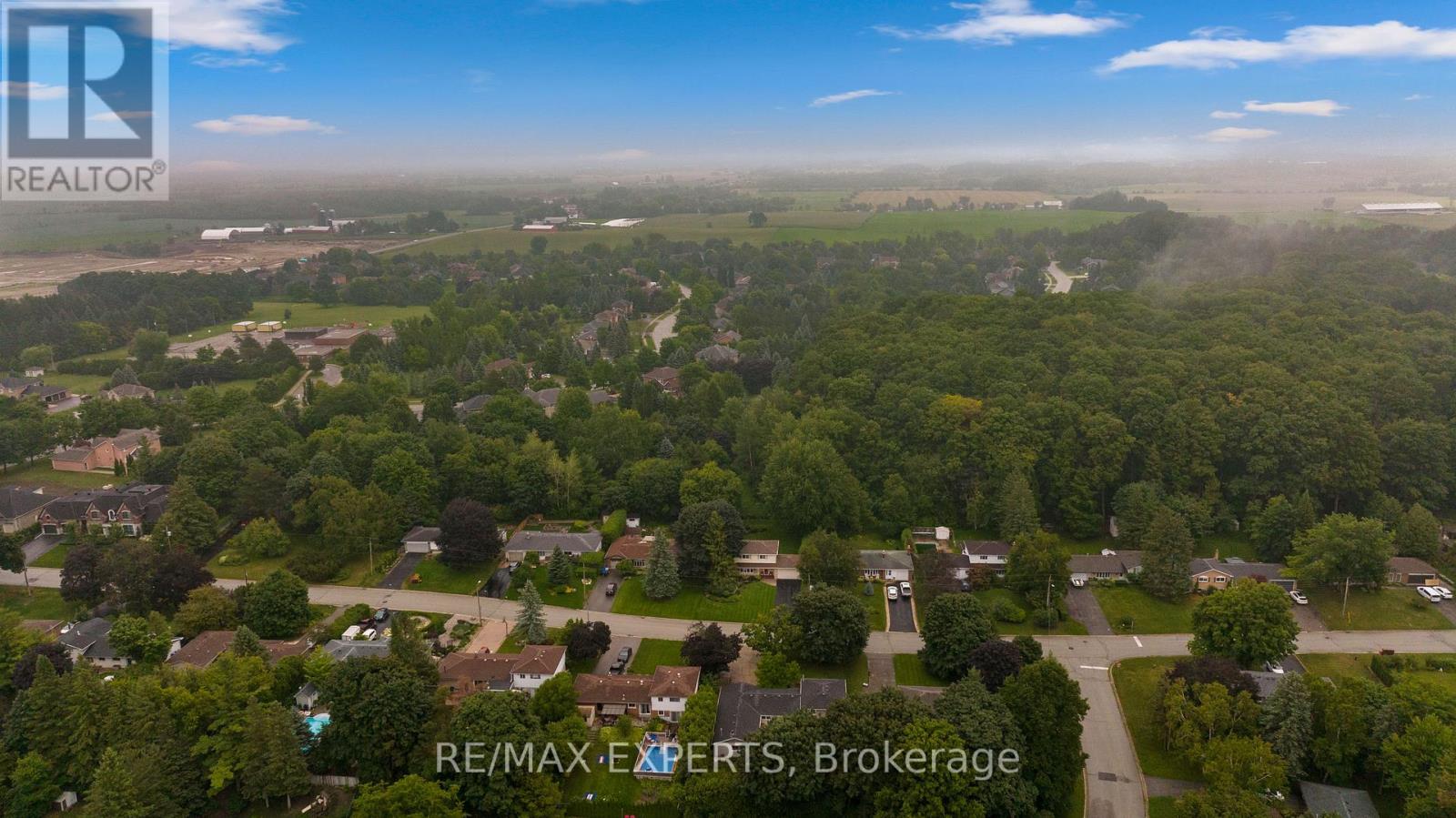 28 Hilltop Drive, Caledon, Ontario  L7C 1H6 - Photo 41 - W12971440