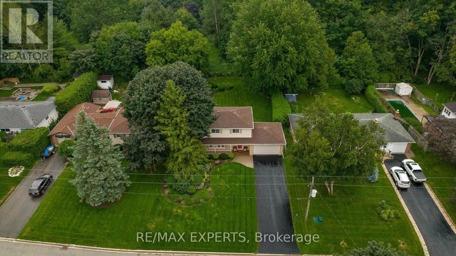 28 Hilltop Drive, Caledon, Ontario  L7C 1H6 - Photo 42 - W12971440