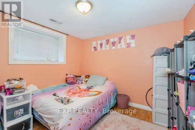 Basement - 32a Guest Street, Brampton, Ontario  L6W 1T8 - Photo 9 - W12971444