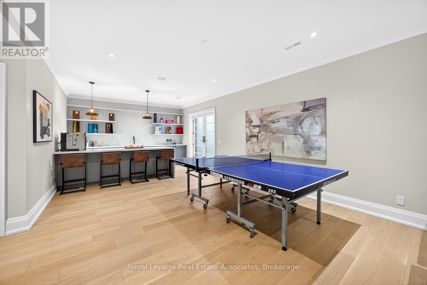 16 Dorlen Avenue, Toronto, Ontario  M9B 5A9 - Photo 35 - W12971474