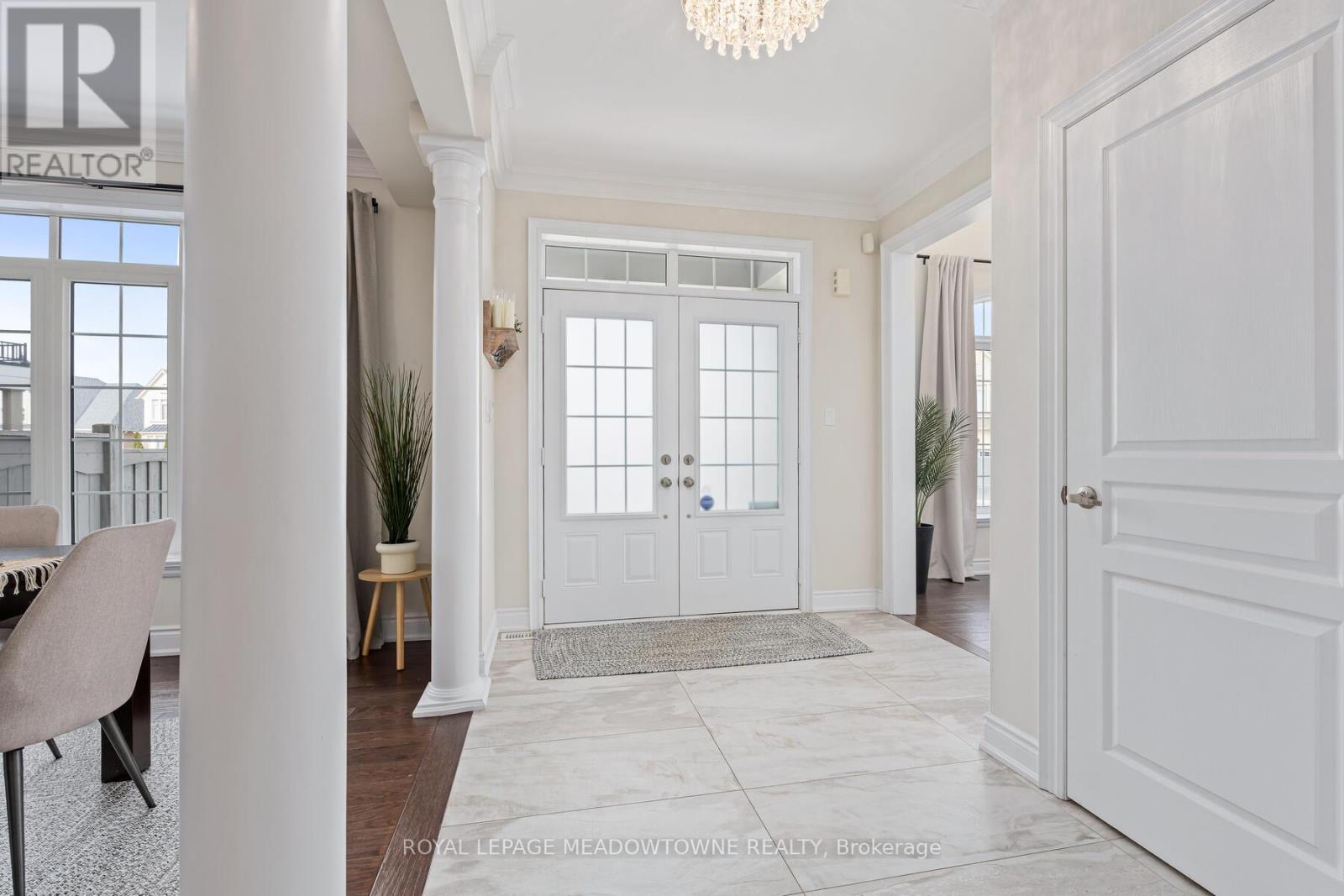 67 Hidden Lake Trail, Halton Hills, Ontario  L7G 0K6 - Photo 6 - W12971528