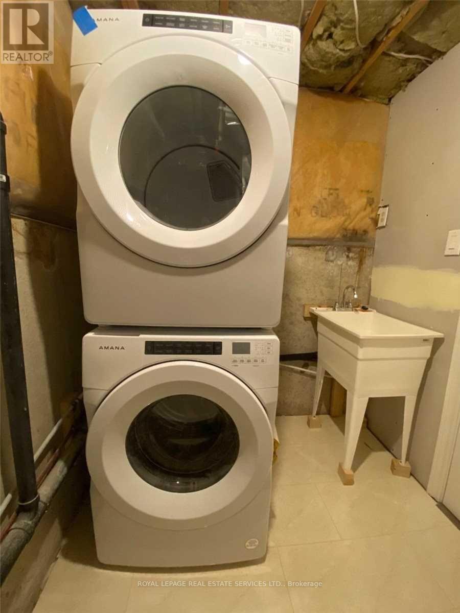 Lower - 4127 Loyalist Drive, Mississauga, Ontario  L5L 3X7 - Photo 11 - W12971570