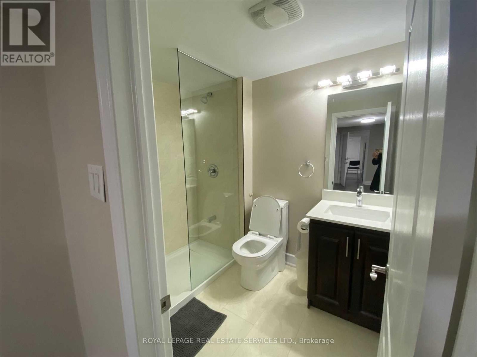 Lower - 4127 Loyalist Drive, Mississauga, Ontario  L5L 3X7 - Photo 9 - W12971570